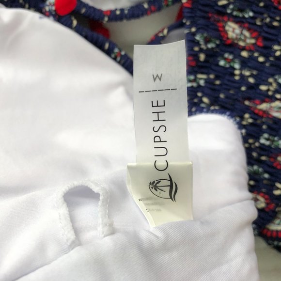 Cupshe One-piece Swimsuit - Picture 3 of 4